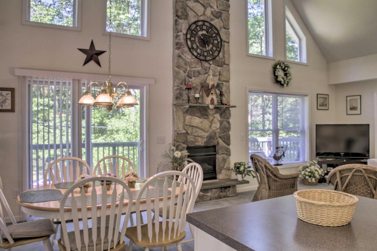 Spacious Home With Deck, Grill And Delaware River View Callicoon Exterior foto
